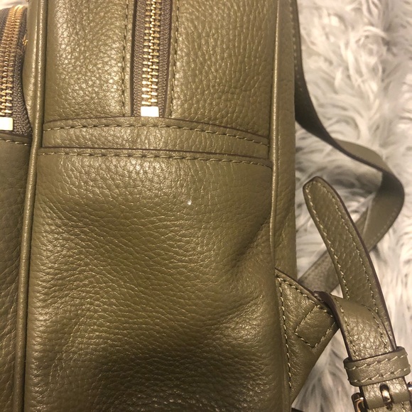 MK backpack - Picture 2 of 8